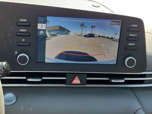 New 2026 Hyundai Elantra Hybrid FWD image 14