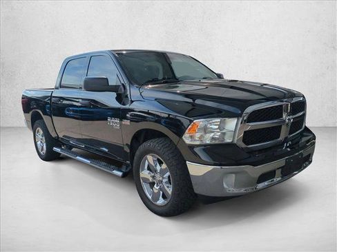 Used 2019 RAM 1500 Tradesman w/ Tradesman SXT Package image 3