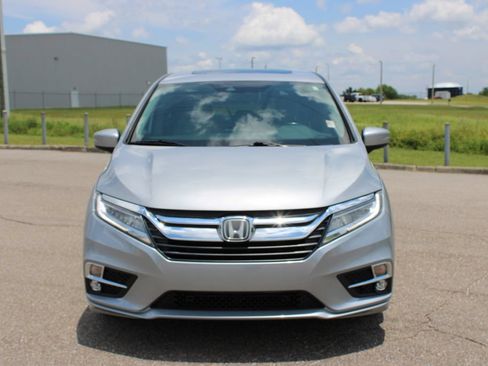 Used 2018 Honda Odyssey Touring image 4