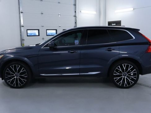 Used 2018 Volvo XC60 T6 Inscription w/ Convenience Package image 4