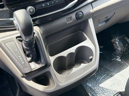 Used 2023 Ford Transit 350 XLT RWD image 29
