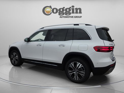 New 2026 Mercedes-Benz GLB 250 image 5