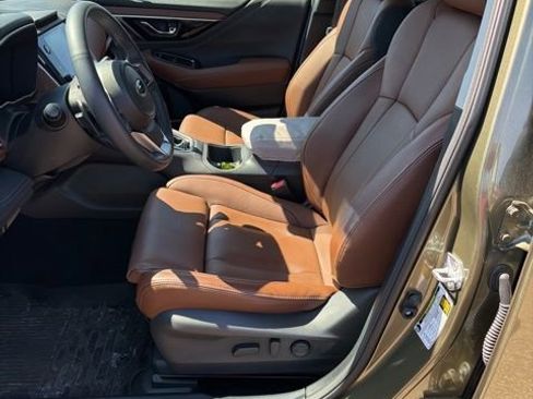 Used 2022 Subaru Outback Touring XT image 5