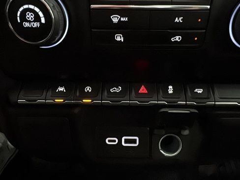 Used 2024 Chevrolet Silverado 1500 W/T w/ WT Fleet Convenience Package image 19