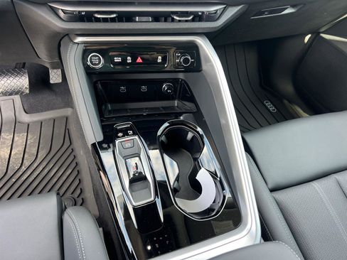 New 2026 Audi Q5 Premium Plus image 25