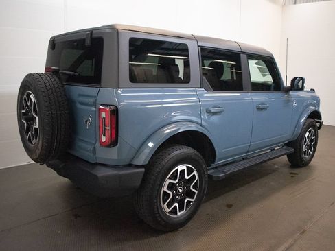 Used 2024 Ford Bronco Outer Banks AWD/4WD image 4