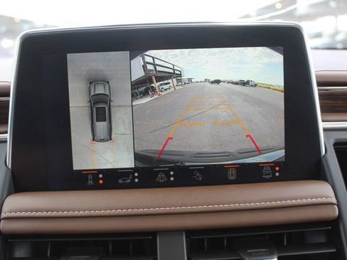 Used 2024 Chevrolet Tahoe High Country w/ Advanced Technology Package AWD/4WD image 35