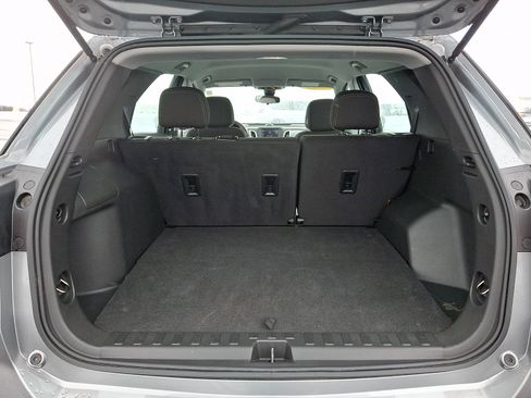 Certified 2023 Chevrolet Equinox LS image 28