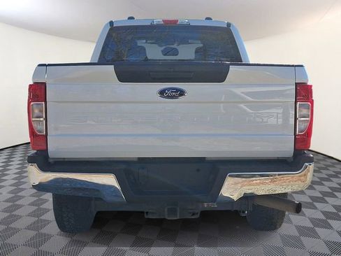 Certified 2020 Ford F250 XL w/ STX Appearance Package image 6