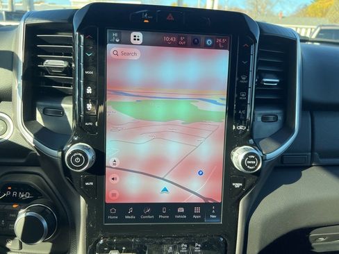 New 2026 RAM 1500 4x4 Crew Cab image 28