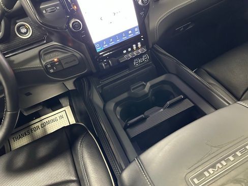 Used 2024 RAM 2500 Limited image 39