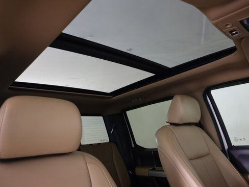 Used 2022 Ford F450 Lariat w/ Lariat Ultimate Package image 16