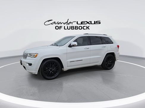 Used 2019 Jeep Grand Cherokee Overland AWD/4WD image 5