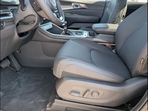 New 2026 Kia Carnival SX Prestige FWD image 7