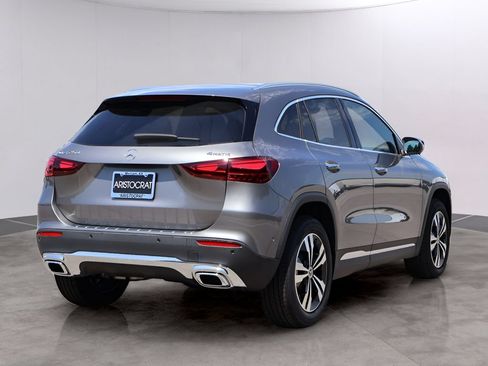 New 2026 Mercedes-Benz GLA 250 4MATIC image 7