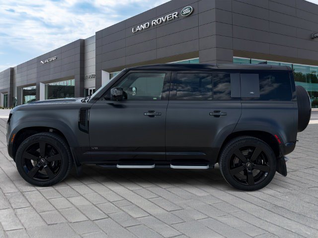 Used 2023 Land Rover Defender 110 Carpathian Edition AWD/4WD image 2