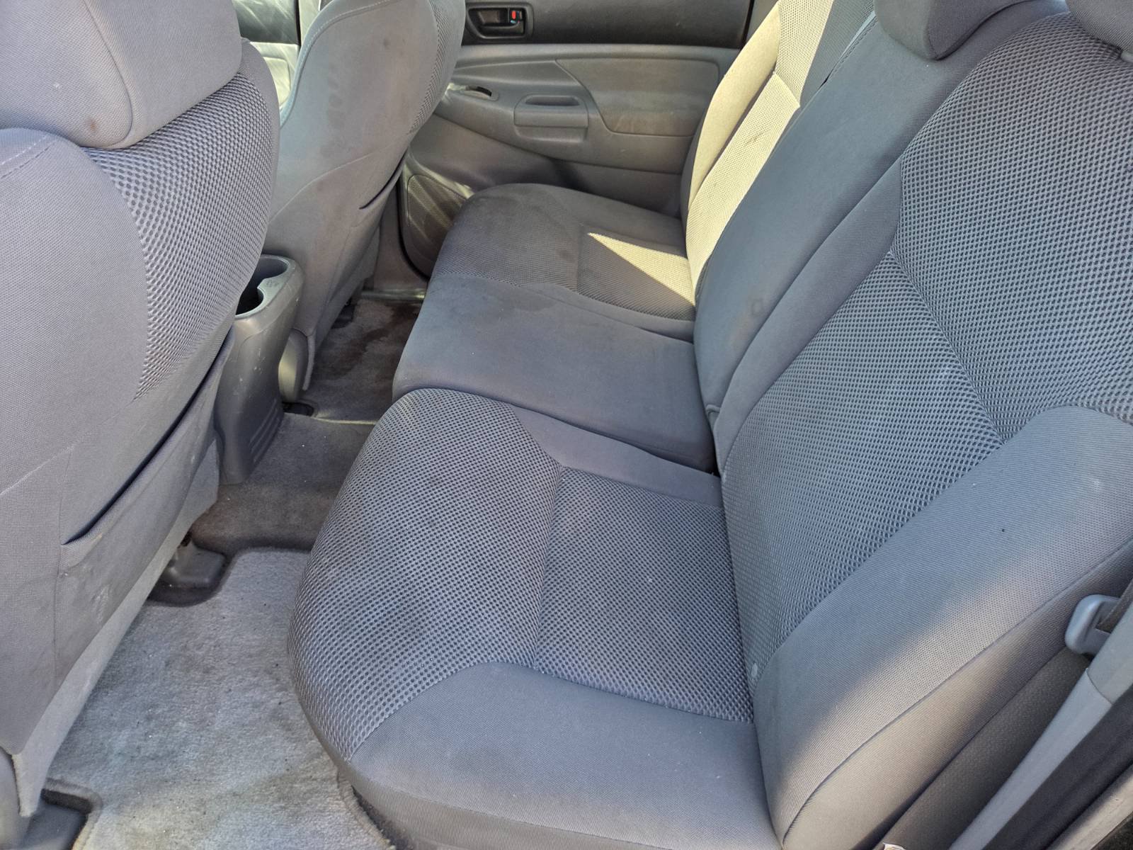 Used 2005 Toyota Tacoma PreRunner w/ TRD Sport Pkg #4 RWD image 10