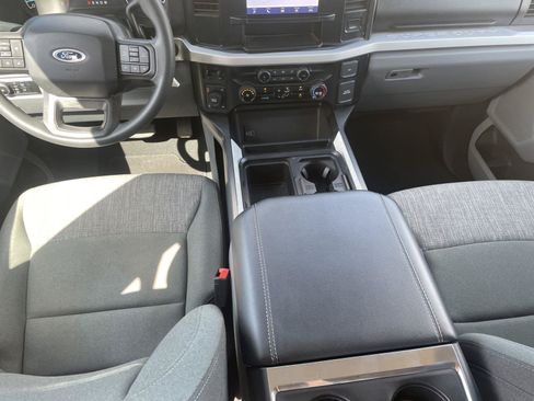 Used 2024 Ford F250 XLT w/ FX4 Off-Road Package AWD/4WD image 24