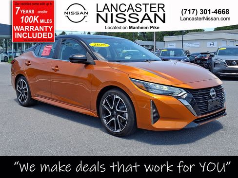 Certified 2025 Nissan Sentra SR w/ SR Premium Package FWD image 1