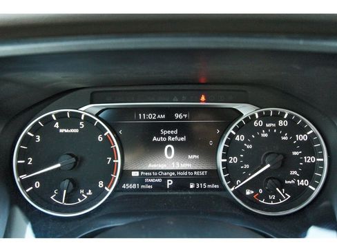 Certified 2022 Nissan Rogue SV FWD image 13