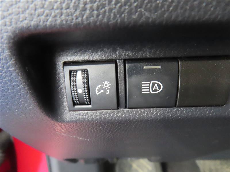 Used 2025 Toyota RAV4 LE FWD image 14