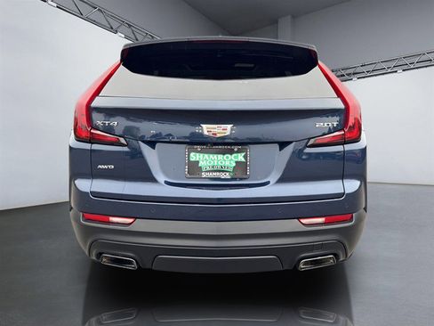 Used 2019 Cadillac XT4 Luxury w/ Cold Weather Package image 6