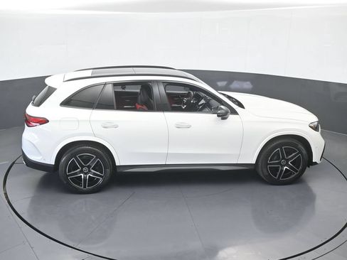 Used 2025 Mercedes-Benz GLC 300 image 51