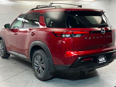 New 2026 Nissan Pathfinder SV
