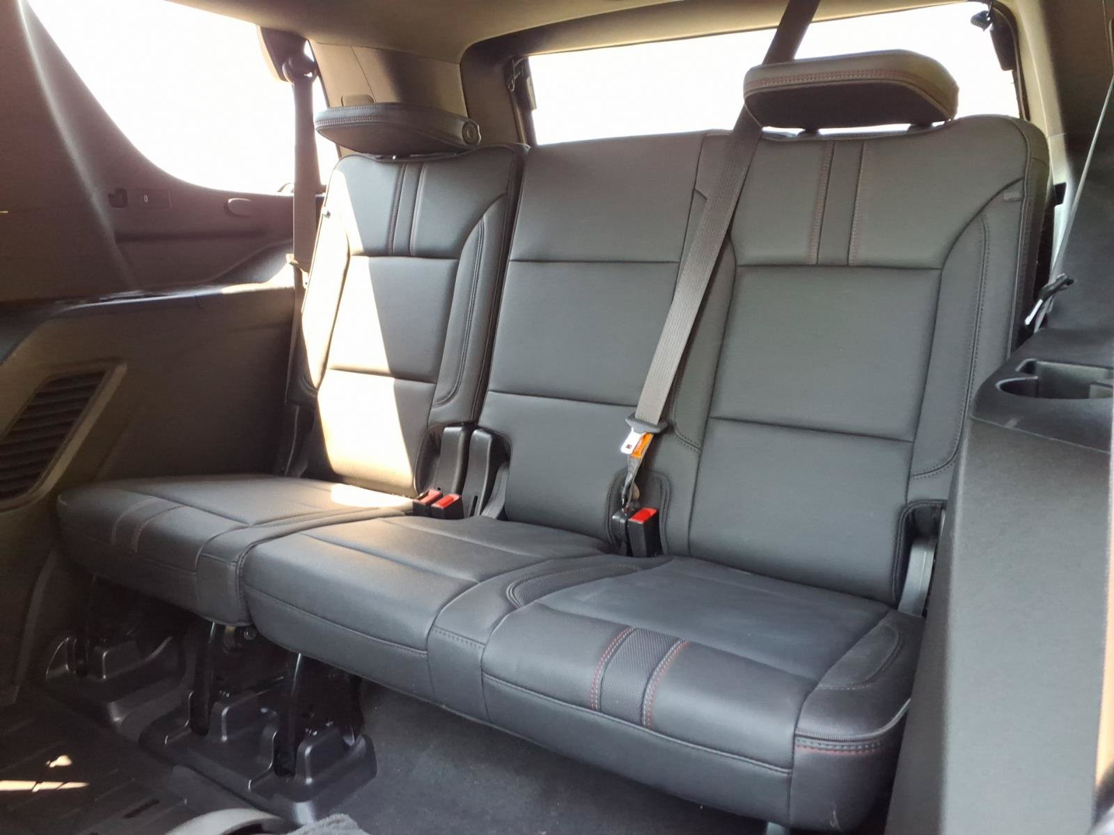 Used 2021 Chevrolet Tahoe RST w/ Luxury Package AWD/4WD image 25