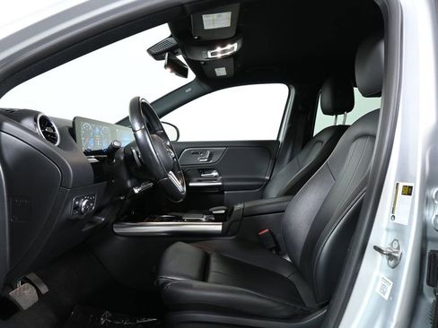 Certified 2022 Mercedes-Benz GLA 250 4MATIC image 3