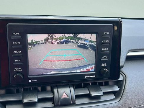 Certified 2021 Toyota RAV4 XLE w/ Convenience Package FWD image 21