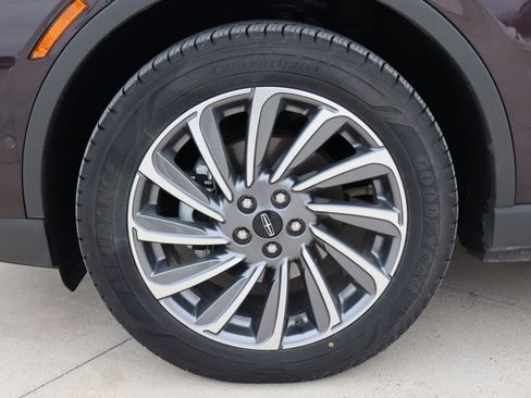 Used 2023 Lincoln Corsair Reserve w/ Equipment Group 202A image 34