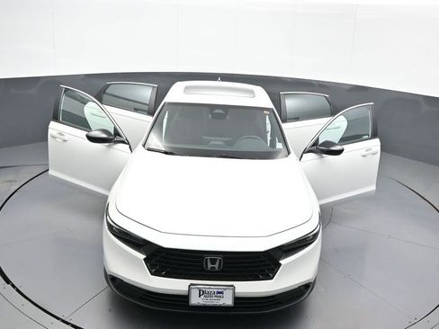 Certified 2023 Honda Accord Sport image 45