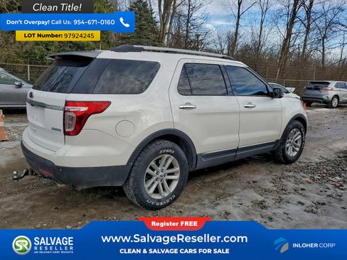 Used 2013 Ford Explorer XLT image 4
