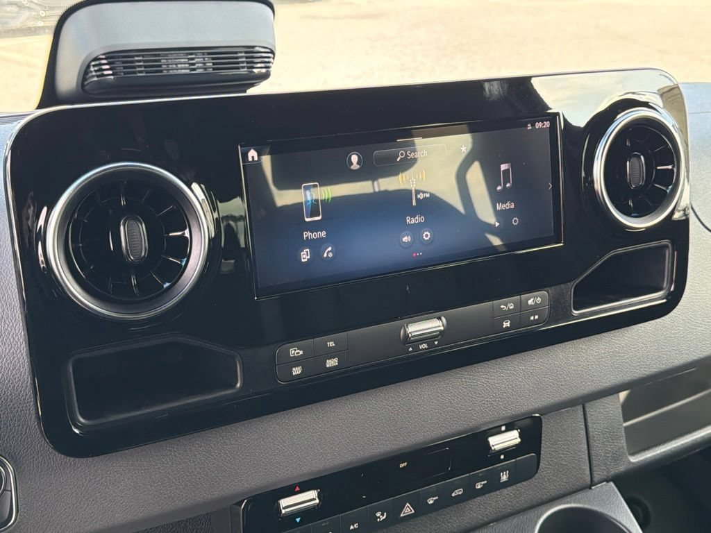 New 2026 Mercedes-Benz Sprinter 2500 image 28