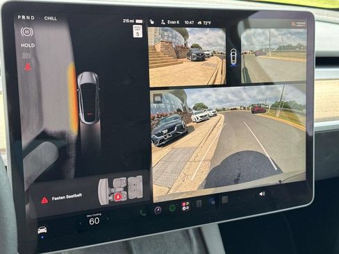Used 2025 Tesla Model Y Performance AWD/4WD image 33