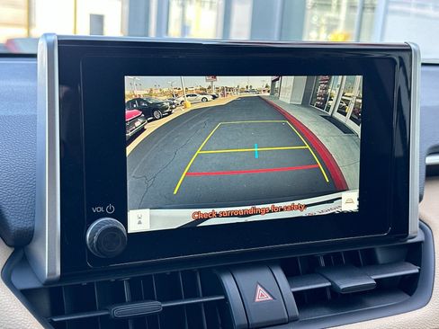 New 2025 Toyota RAV4 XLE image 18