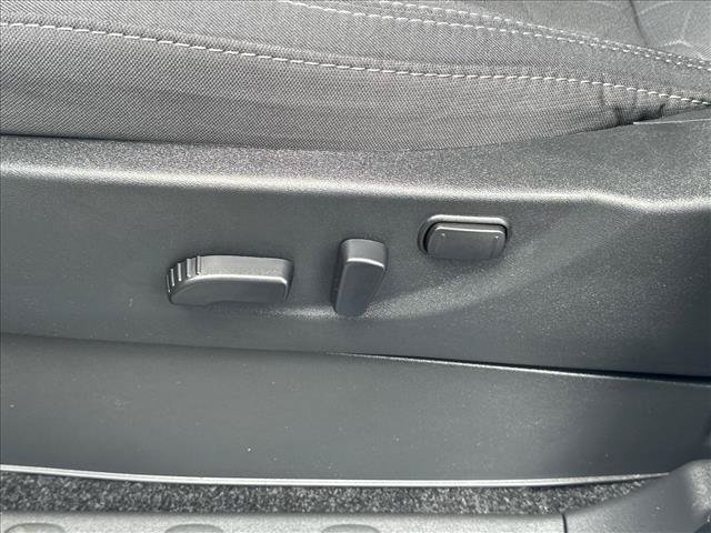 Certified 2025 Nissan Frontier SV RWD image 15