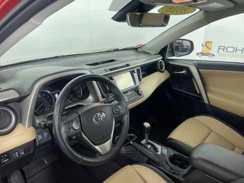 Used 2016 Toyota RAV4 Limited image 20