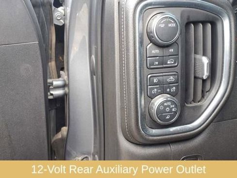 Used 2020 Chevrolet Silverado 1500 LTZ w/ LTZ Premium Package image 32