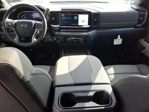 New 2026 Chevrolet Silverado 2500 ZR2 AWD/4WD image 21