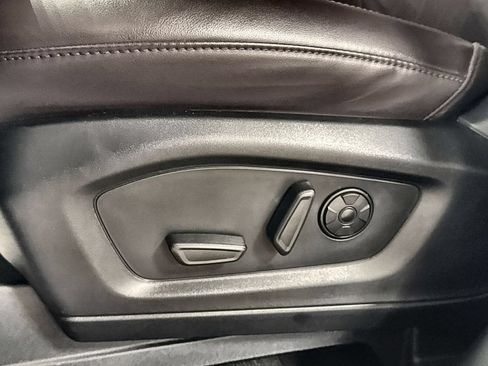 Used 2026 Ford Explorer Platinum AWD/4WD image 13