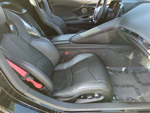 Used 2024 Chevrolet Corvette Z06 RWD image 18
