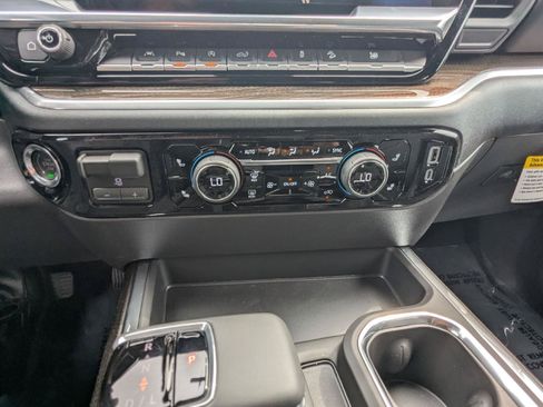 New 2026 Chevrolet Silverado 1500 LT Trail Boss w/ LT Trail Boss Premium Package AWD/4WD image 23