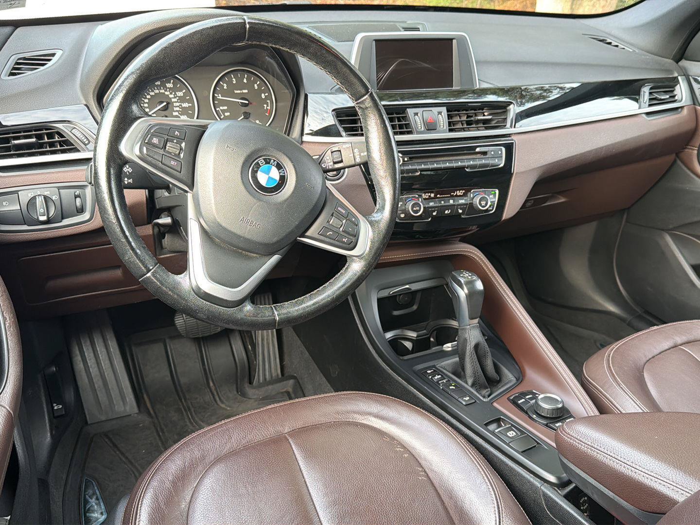 Used 2017 BMW X1 xDrive28i AWD/4WD image 17