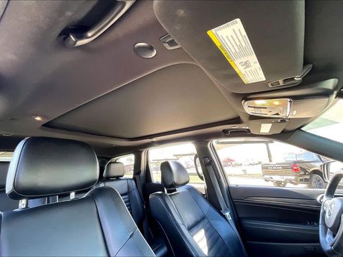 Used 2019 Jeep Grand Cherokee Limited X image 14