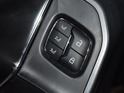 Used 2024 Ford F150 Lariat AWD/4WD image 5