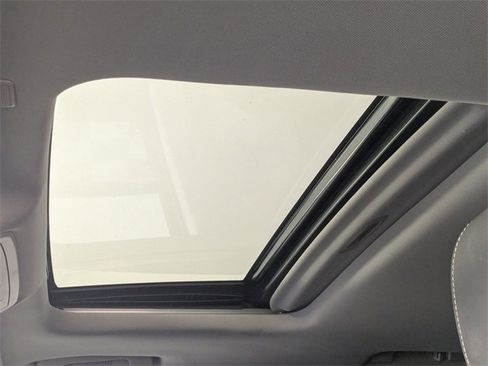 Used 2020 Chevrolet Suburban Premier w/ RST 6.2L Performance Edition image 14