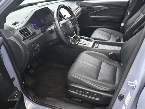 Used 2022 Honda Passport TrailSport image 22
