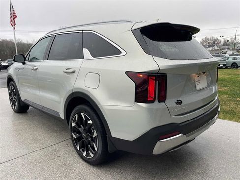 New 2026 Kia Sorento EX image 3